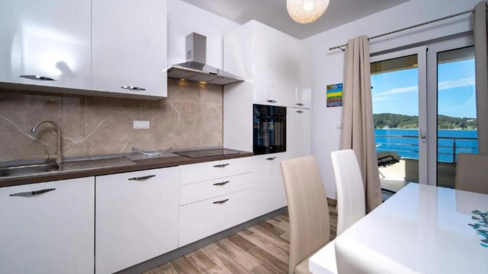Apartments Villa Oceanus Rab Town