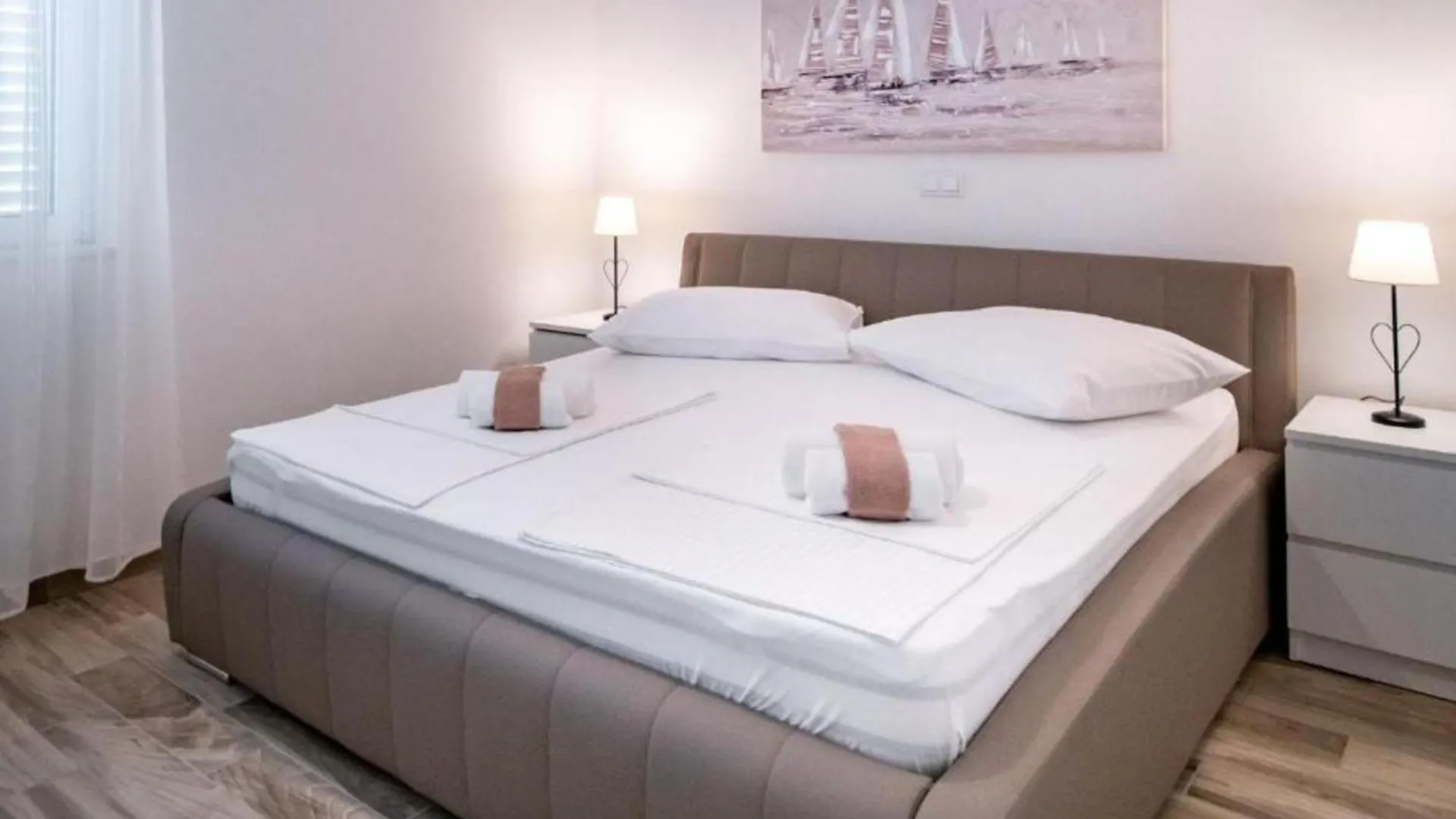 Apartments Villa Oceanus Rab Town 0*,  Croatia