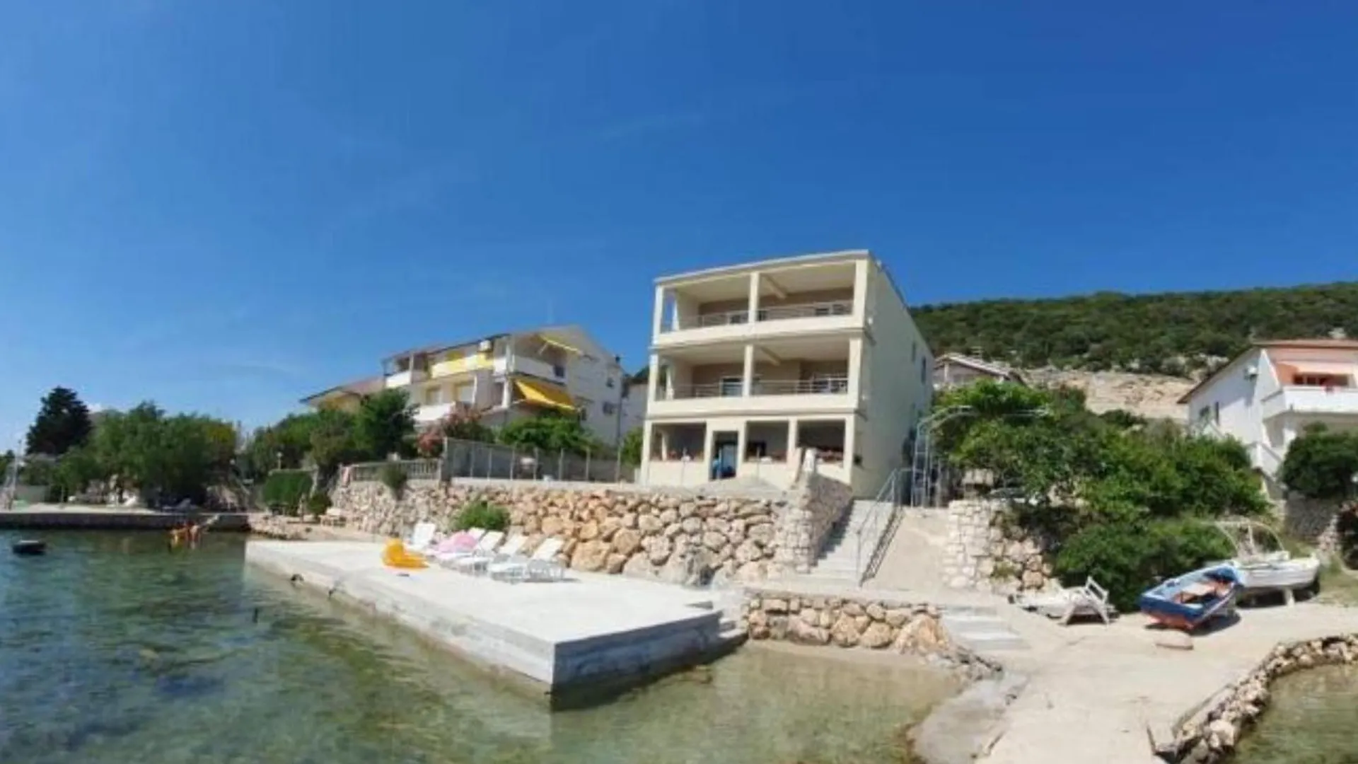 Apartments Villa Oceanus Rab Town 0*,