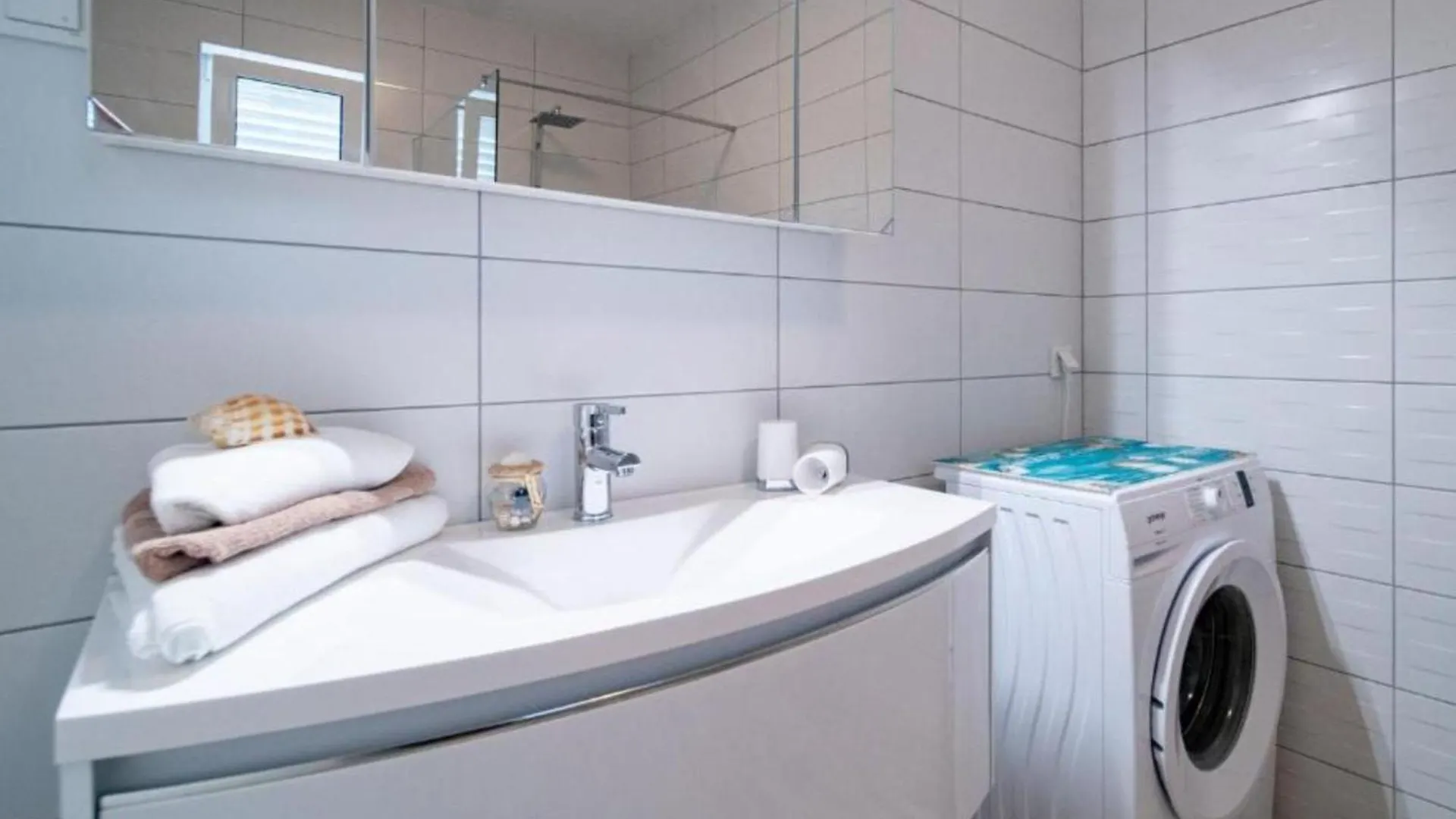 Apartments Villa Oceanus Rab Town Croatia
